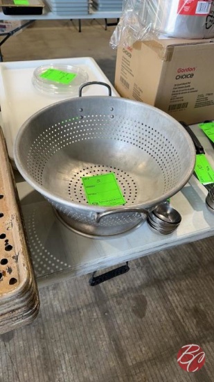 Aluminum Colander 16"