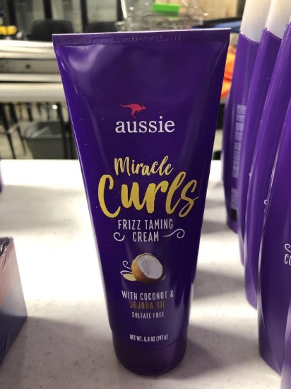 Aussie Miracle Curls Frizz Taming Cream