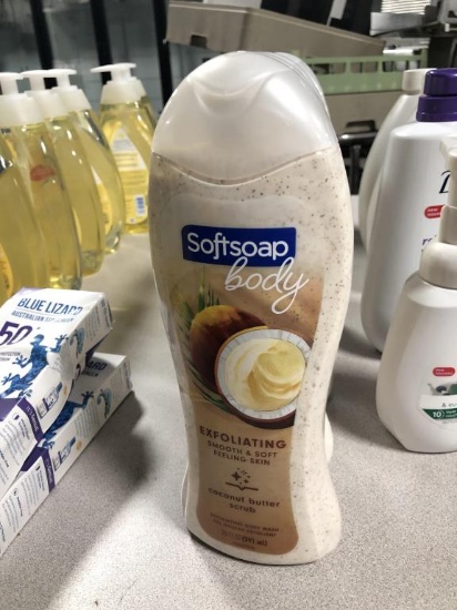 Softsoap Body Exfoliating Smooth & Soft Feeling