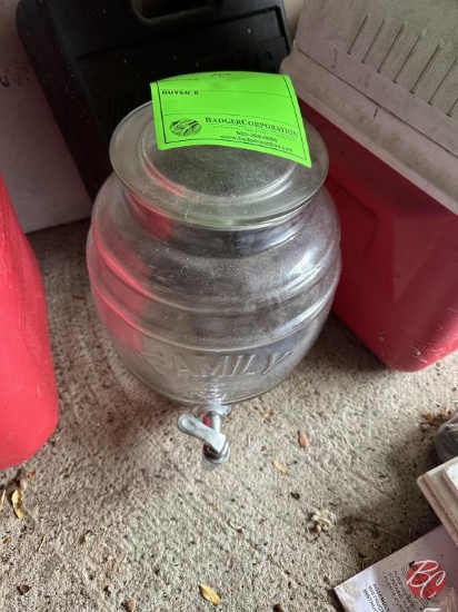 Family Glass Jar Dispenser