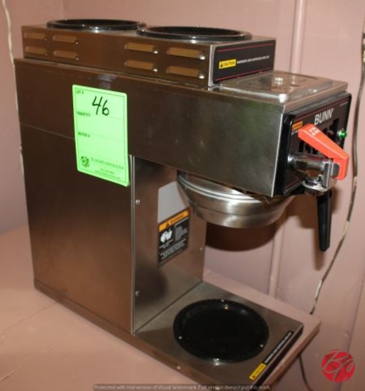 Bunn CW Series Coffee Brewer W/3-Warming Plates