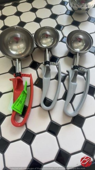 Stainless Portion Scoops W/ Rubber Handles