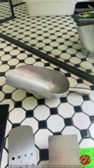 Aluminum Ice Scoop 38oz