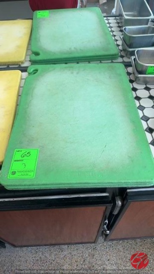 San Jamar Poly Cutting Board W/ Hooks 24"x18"