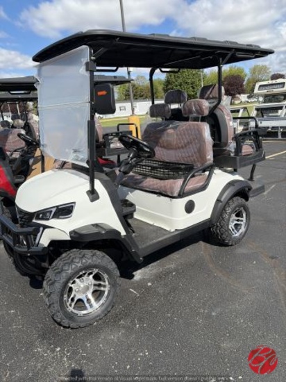 SDLanch SDLGC80 Electric Drive Golf Cart-White