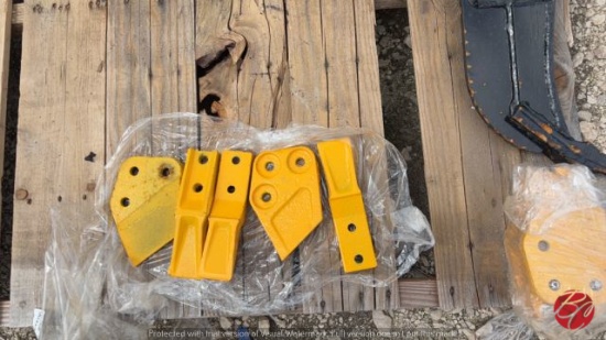 Mini Excavator Bucket Teeth And Side Cutters