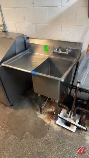 ELKAY Stainless Sink W/ Left Drainboard