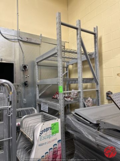 Section Tear Drop Pallet Rack