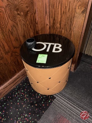 OTB Round Diamond Tuffed Upholstered Ottaman