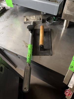 Griddle Utensils