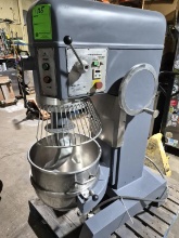 Bakery Equipment 60 Qt Mixer W/Guard, Bowl &