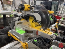 DeWalt DWS70 Compound Miter Saw W/ Stand
