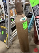 Brown Compressed Argon Gas Cylinder
