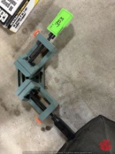 Pittsburgh Corner Clamp W/ Quick Release