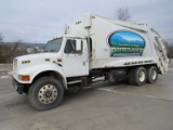 2001 INTERNATIONAL 4900 T/A TRASH TRUCK