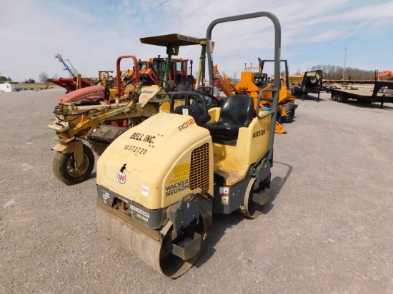WACKER NEUSON RD12 DOUBLE-DRUM ROLLER