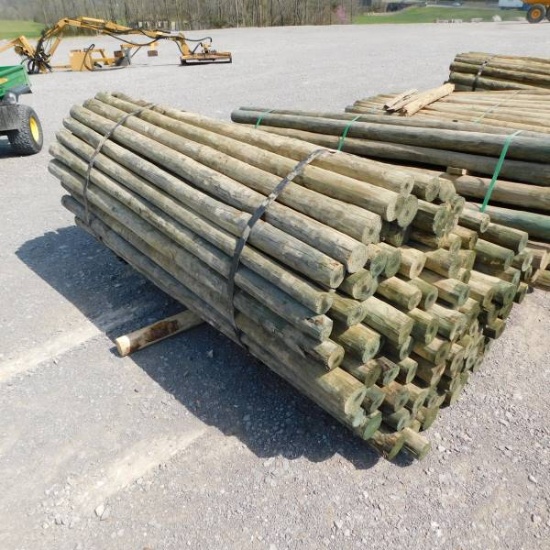 (1) BUNDLE OF WOODEN FENCE POSTS