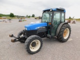 NEW HOLLAND TN95FA FARM TRACTOR