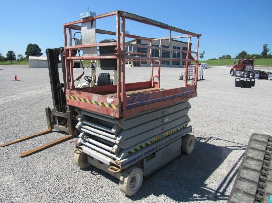 1999 SKYJACK SJIII-4830 SCISSOR LIFT