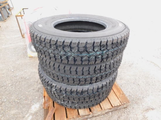 11R24.5 DRIVE TIRES