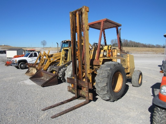 CASE 584E FORKLIFT