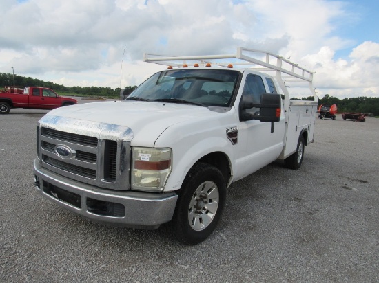 2008 FORD F350 XLT SERVICE TRUCK