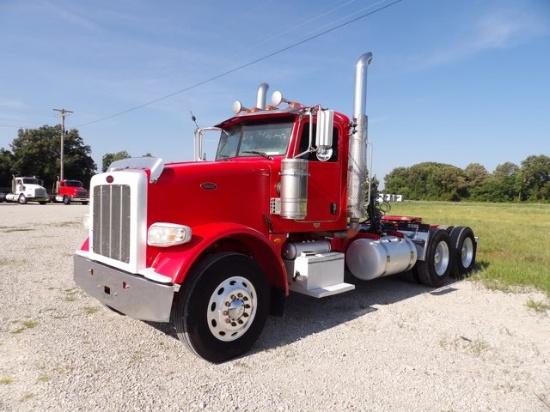 2015 PETERBILT 379 TANDEM AXLE TRUCK TRACTOR