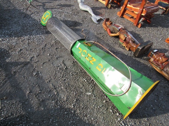 METAL JOHN DEERE FUEL PUMP DECOR