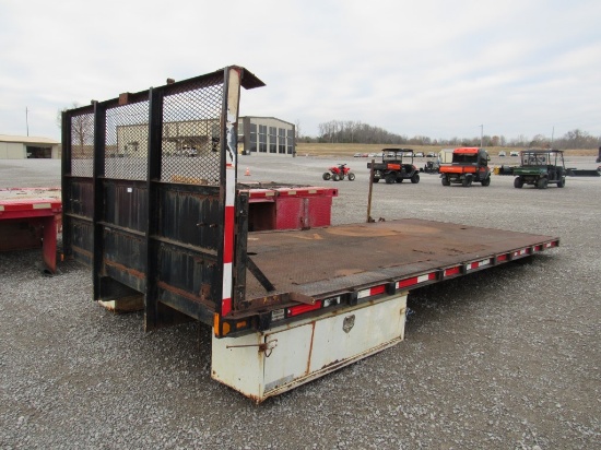 MAXEY 20’ FLATBED