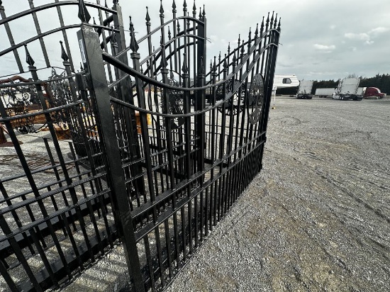 16' BI-PARTING ENTRY GATES