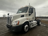 2012 FREIGHTLINER CASCADIA SINGLE AXLE TRUCK TRACT