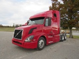 2016 VOLVO VHD TANDEM AXLE TRUCK TRACTOR