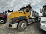 2012 CAT CT660S TRI-AXLE DUMP TRUCK