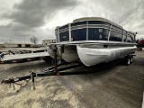 HARRIS CRUISER 240 TRITOON BOAT