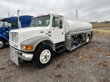 1999 INTERNATIONAL 4700 FUEL TRUCK