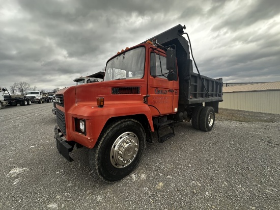 1986 MACK CS300P SINGLE AXLE DUMP TRUCK