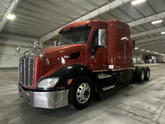 2018 PETERBILT 579 TANDEM AXLE TRUCK TRACTOR