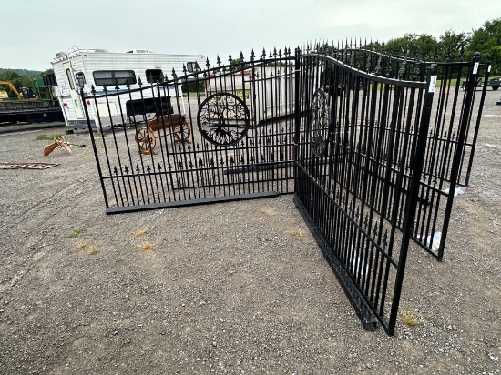 16' BI-PARTING ENTRY GATES