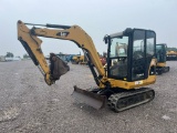 2011 CAT 302.5C MINI EXCAVATOR