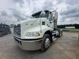 2014 MACK CXU613 TANDEM AXLE TRUCK TRACTOR
