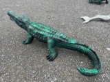 HAPPY ALLIGATOR YARD DECOR