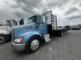 2012 KENWORTH T370 TRI-AXLE FLATBED TRUCK