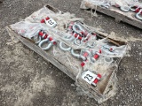 FLAT PALLET OF SHACKLES