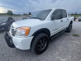 2015 NISSAN TITAN PRO-4X PICKUP TRUCK
