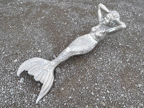 MERMAID YARD DECOR