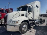 2013 MACK CXU613 PINNACLE TANDEM AXLE TRUCK TRACTO