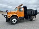 2001 INTERNATIONAL 4900 SINGLE AXLE DUMP TRUCK
