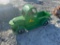 METAL JOHN DEERE TRUCK DECOR