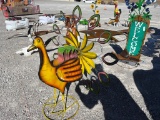 METAL PEACOCK W/SPINNING TAIL