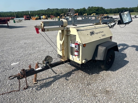 INGERSOLL RAND TOWABLE LIGHT TOWER